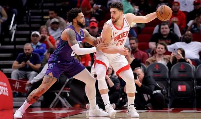 hth官网-被压制！火箭命中7三分仍落后12分：申京6中1，杜兰特6分苦撑