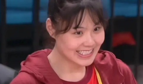 hthapp下载-中国女篮世预赛开门红，全体球员评分，2大亮点+2个不足